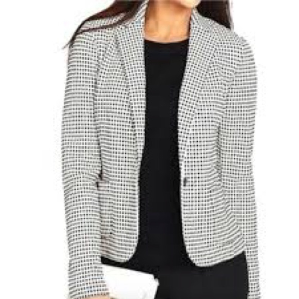 NWT Talbots Small Petite Black & White Blazer W/ One Button & Two Pockets. Lined